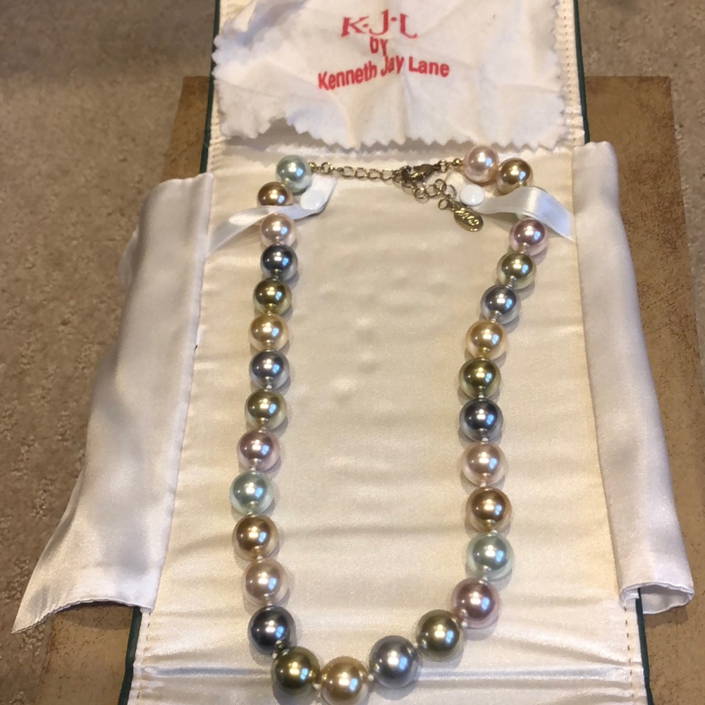 KJL by Kenneth Jay Lane faux large pearl necklace